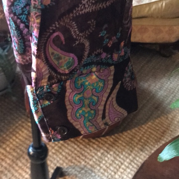 No Boundaries Paisley Blouse - Picture 4 of 7